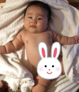 娘の腕と脚がちぎりパン