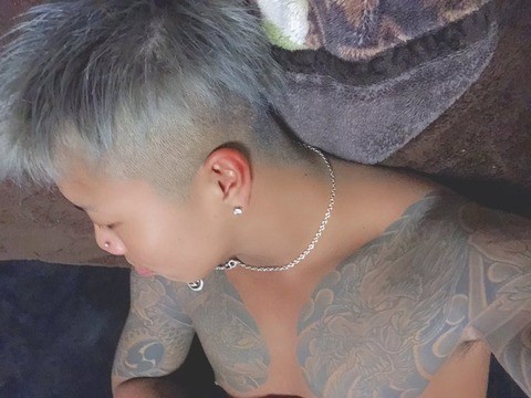 刺青入れた虐待野郎