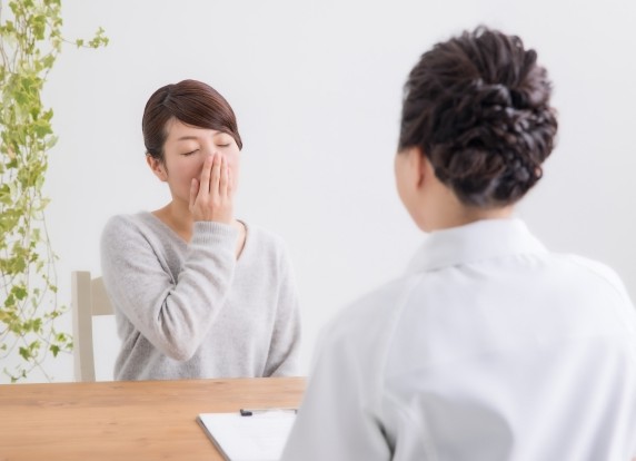 睡眠不足でしんどい