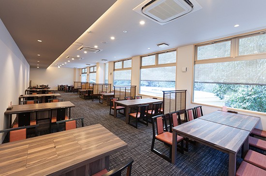 松葉温泉滝の湯のお食事処