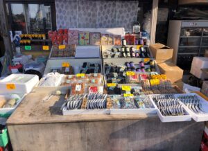 淡島神社の前にある店