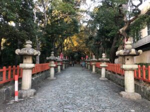 紀州東照宮の石畳の参拝道