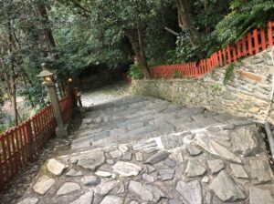 紀州東照宮の下り階段1